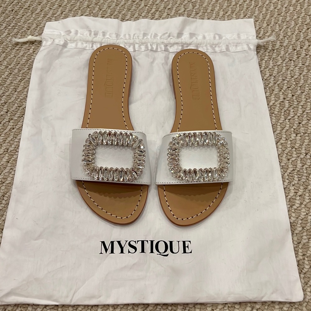 Mystique Jeweled Buckle Slide Sandals 💎 NWOT